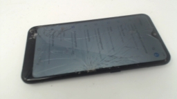 Samsung Galaxy A01 SM-S111DL Black 16GB Cellphone - Tracfone CRACKED