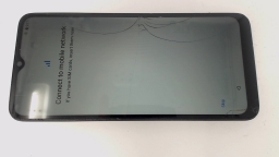 Vortex Z22 32GB Locked to Unknown Carrier Dual Sim CRACKED GLAS/BROWN STAINS