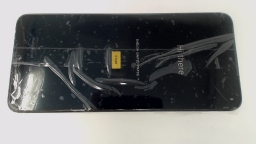 Motorola G Pure XT2163-7 Cellphone (White 32GB) AT&T Prepaid CRACKED GLAS