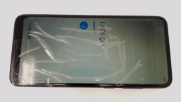 Samsung Galaxy A11 SM-A115U Cellphone (Black 32GB) Metro CRACKED GLAS