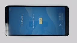 TCL T430W Cellphone (Black 32GB 3GB) MetroPCS SCRATCHED GLAS