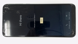 Motorola G Pure XT2163DL Cellphone (Blue 32GB 3GB) Tracfone CRACKED GLAS