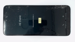 Motorola Moto G Play 2024 XT2413V (Blue 64GB 4GB) Tracfone CRACKED GLAS