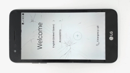 LG Phoenix 3 LG-M150 (Black 16GB 2GB) AT&T Prepaid CRACKED GLAS SCRATCHED