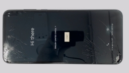 Motorola G Play 2023 XT2271-5 Cellphone (Blue 32GB 3GB) MetroPCS CRACKED GLAS