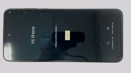 Motorola G Play 2023 XT2271-5 (Blue 32GB 3GB) Xfinity CRACKED GLAS/SCRATCHED