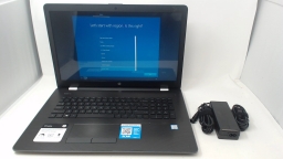 HP 17-bs057CL i5-7200U 2.5GHz 16Gb 240Gb SSD 1600x900 Display 10Home