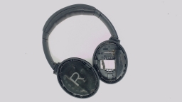 Bose QuietComfort QC45 Black Wireless Headphones NO EARPADS