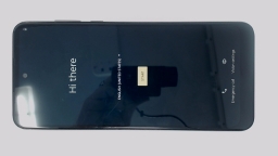 Motorola G Play XT2271DL (Blue 32GB 3GB) Tracfone SingleSIM SCRATCHED