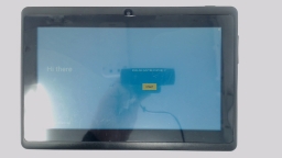 Q8K 7" Kids Tablet (Black 32GB 2GB) WiFi SCRATCHED