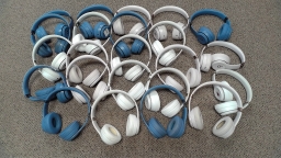 Lot of 23 Beats Solo 4 Headphones with Various Problems