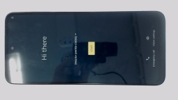 Motorola Moto G Play XT2413V (Blue 64GB 4GB) Tracfone SingleSIM SCRATCHED