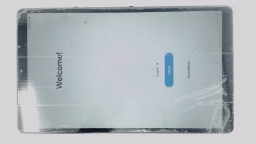 Samsung Galaxy Tab A7 Lite 8.7" Tablet (Gray 32GB 3GB) AT&T CRACKED/RESIDUE