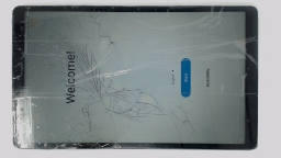 Samsung Galaxy Tab A7 Lite 8.7" Tablet (Gray 32GB 3GB) MetroPCS CRACKED