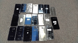 Lot of 20 Non-Working Samsung Galaxy S6 S7 S8 Smartphones for Parts